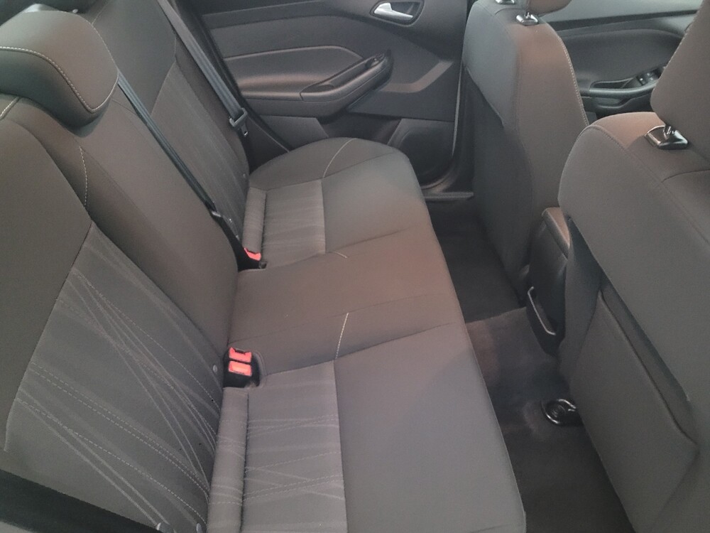 2018 Ford Focus in New Castle, DE 19720 - 18087023 19