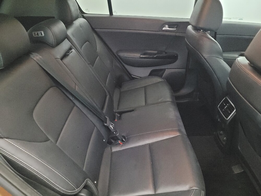 2018 Kia Sportage in Temple Hills, MD 20746 - 18087024 19