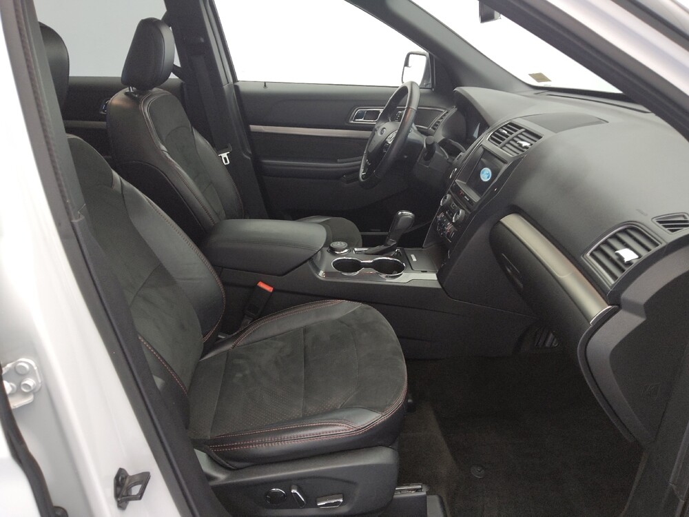 2018 Ford Explorer in Gladstone, MO 64118 - 18087031 21
