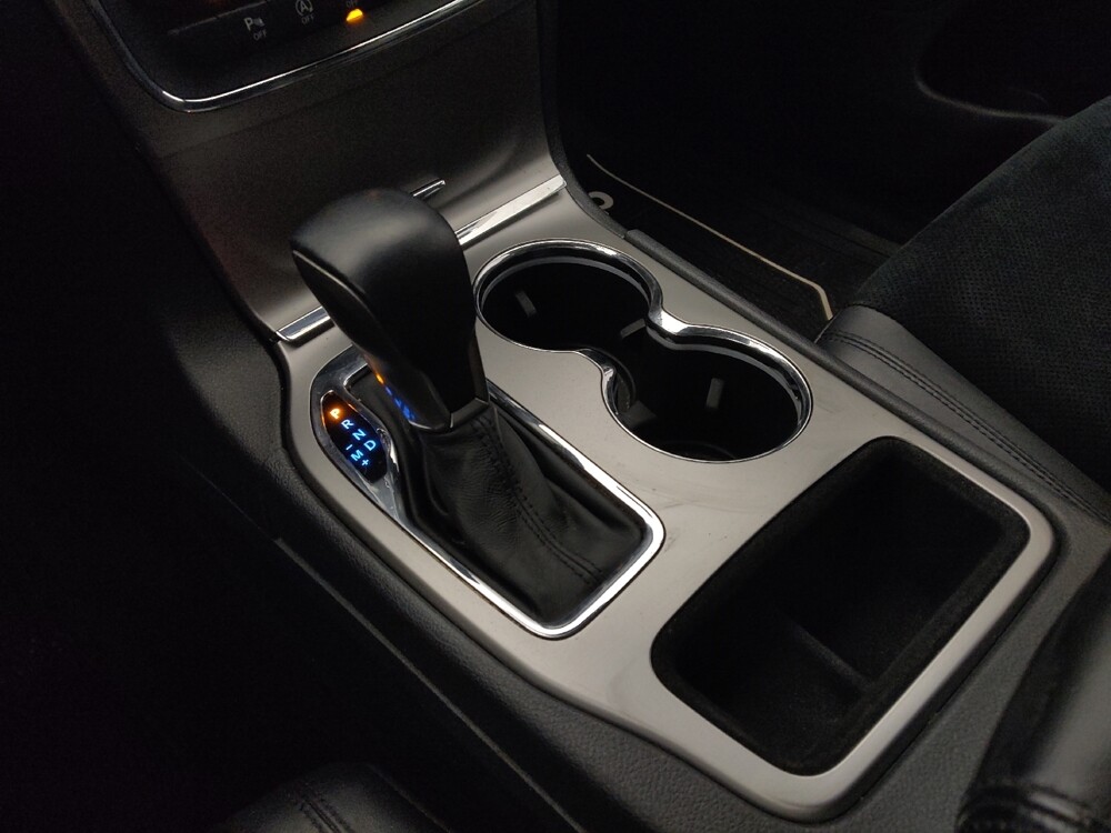 2018 Jeep Grand Cherokee in St. Louis, MO 63136 - 18087032 26