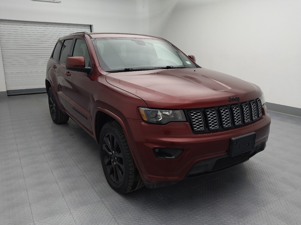 2018 Jeep Grand Cherokee in St. Louis, MO 63136 - 18087032 13