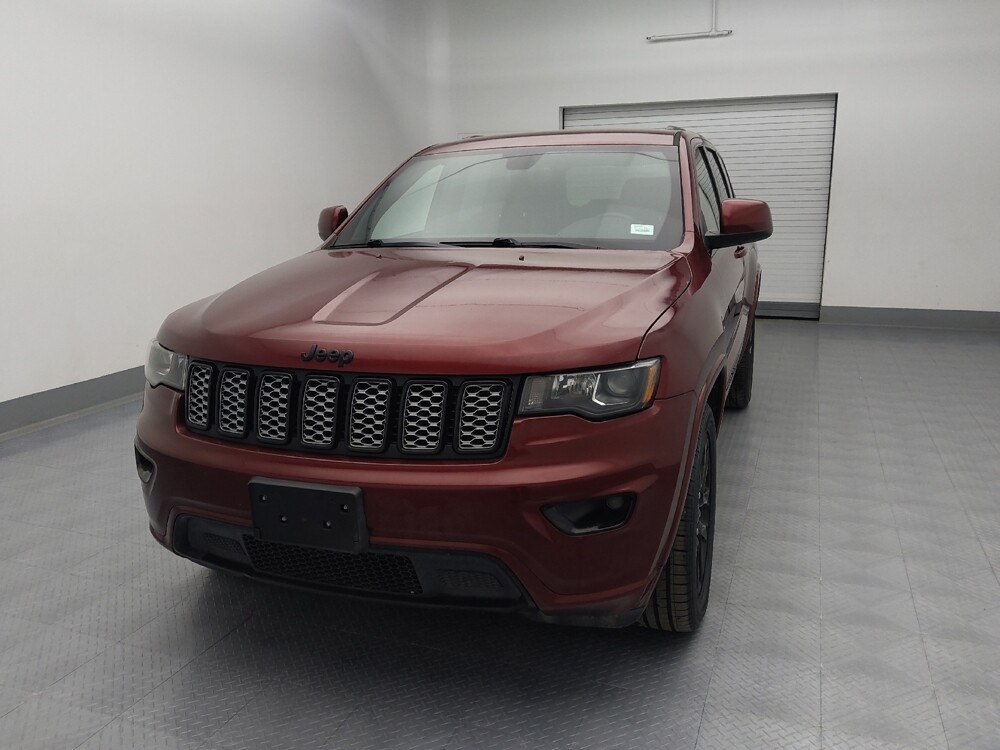 2018 Jeep Grand Cherokee in St. Louis, MO 63136 - 18087032 15