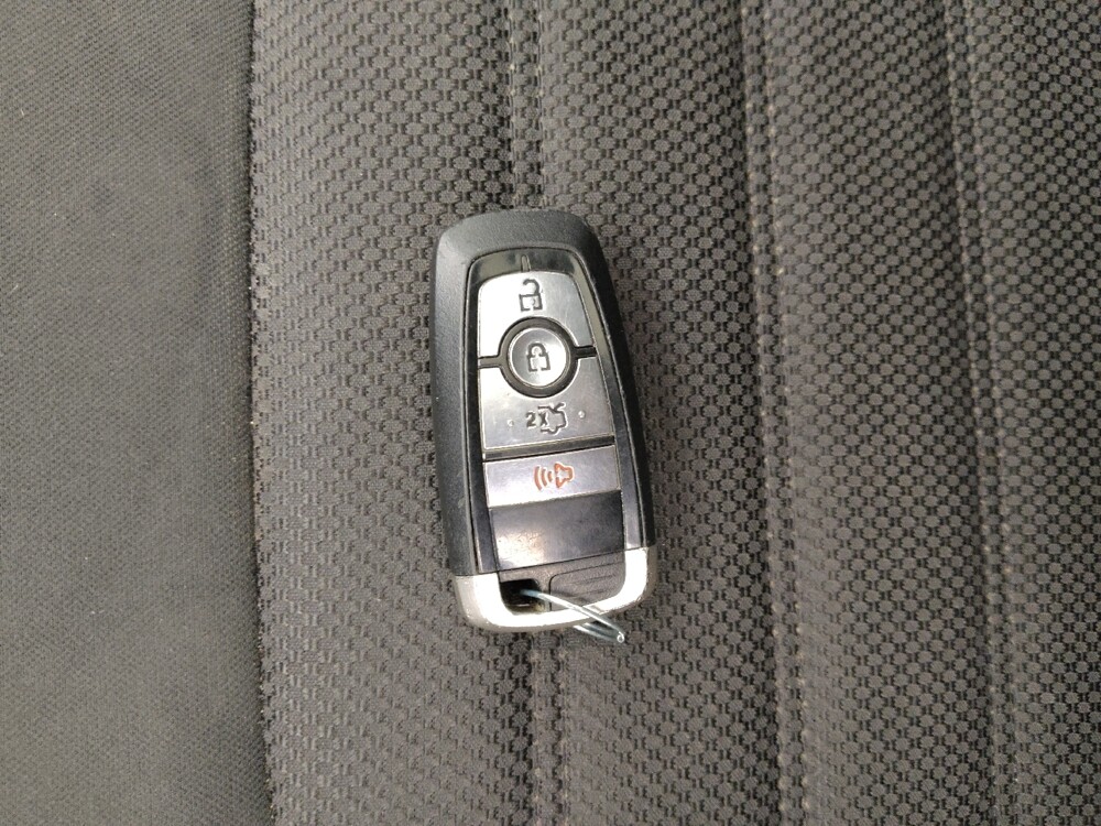 2020 Ford Fusion in Gladstone, MO 64118 - 18087033 32