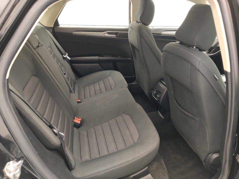 2020 Ford Fusion in Gladstone, MO 64118 - 18087033 19