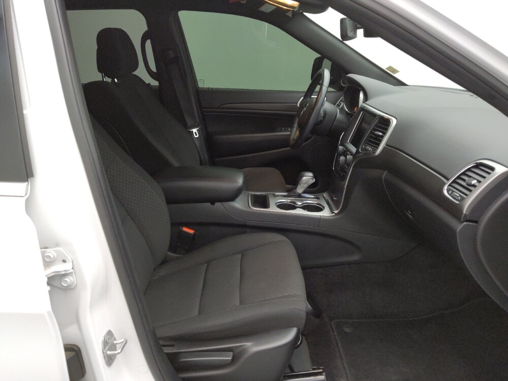 2018 Jeep Grand Cherokee in Gladstone, MO 64118 - 18087034 21