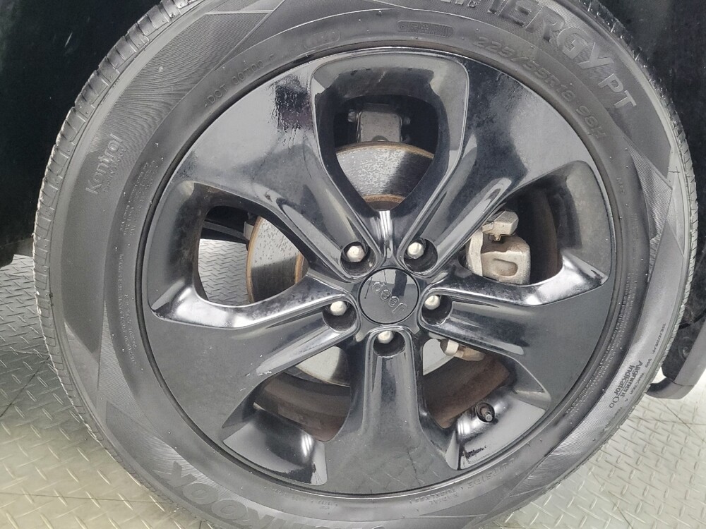 2019 Jeep Compass in Mishawaka, IN 46545 - 18087035 31