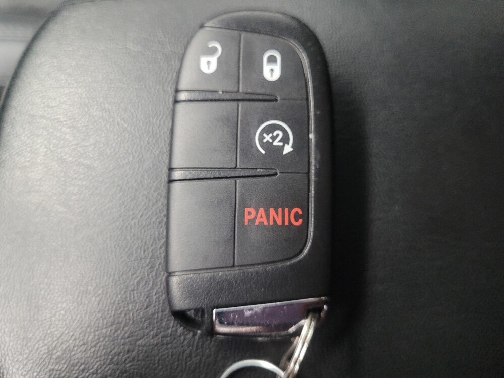 2019 Jeep Compass in Mishawaka, IN 46545 - 18087035 32