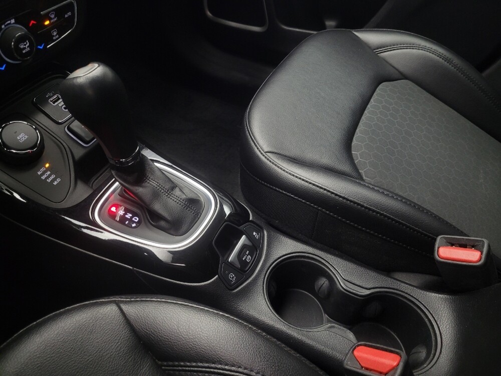 2019 Jeep Compass in Mishawaka, IN 46545 - 18087035 26