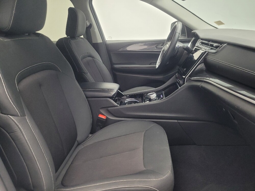 2022 Jeep Grand Cherokee L in Indianapolis, IN 46219 - 18087036 21