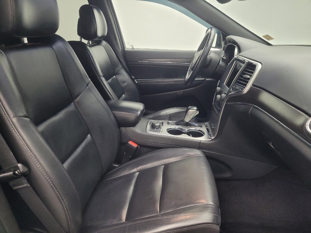 2018 Jeep Grand Cherokee in Indianapolis, IN 46219 - 18087038 21