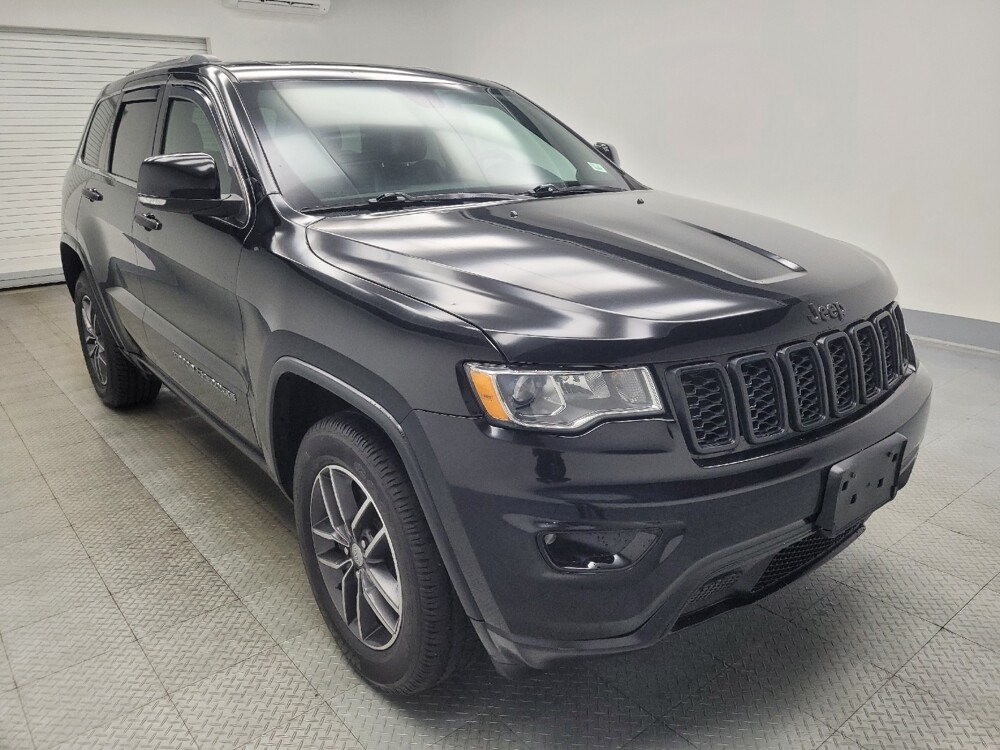 2018 Jeep Grand Cherokee in Indianapolis, IN 46219 - 18087038 13