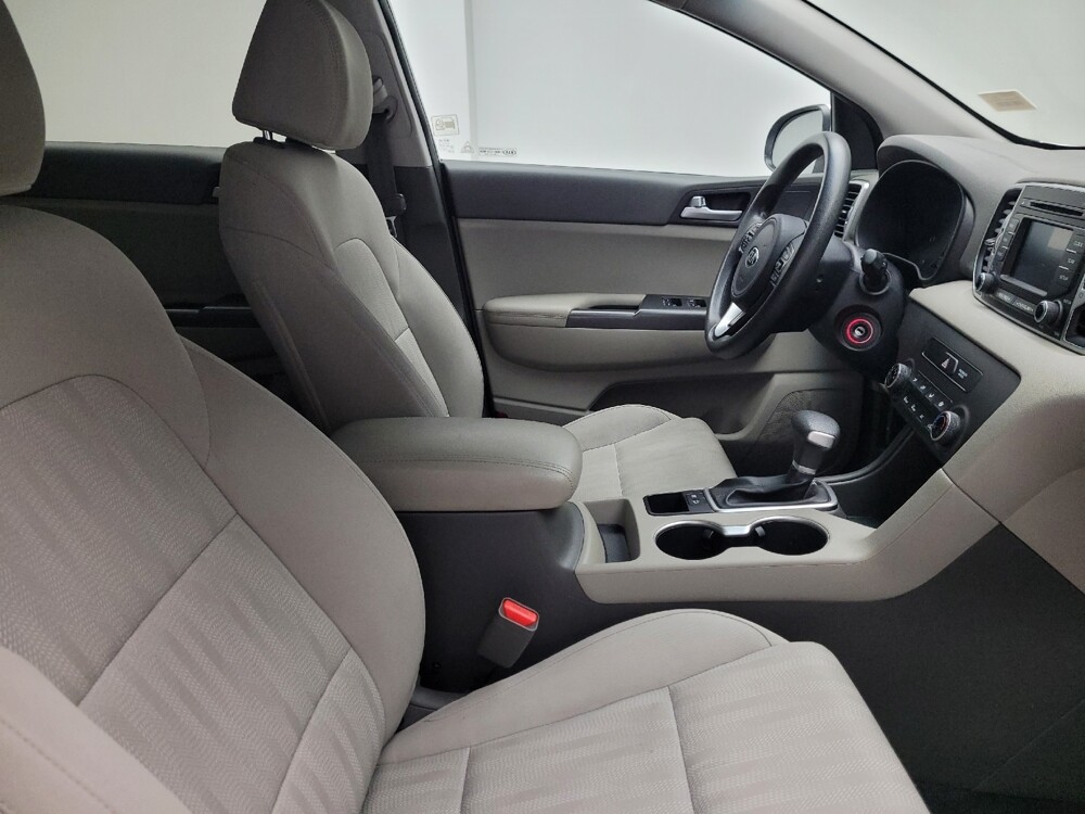 2019 Kia Sportage in Taylor, MI 48180 - 18087042 21