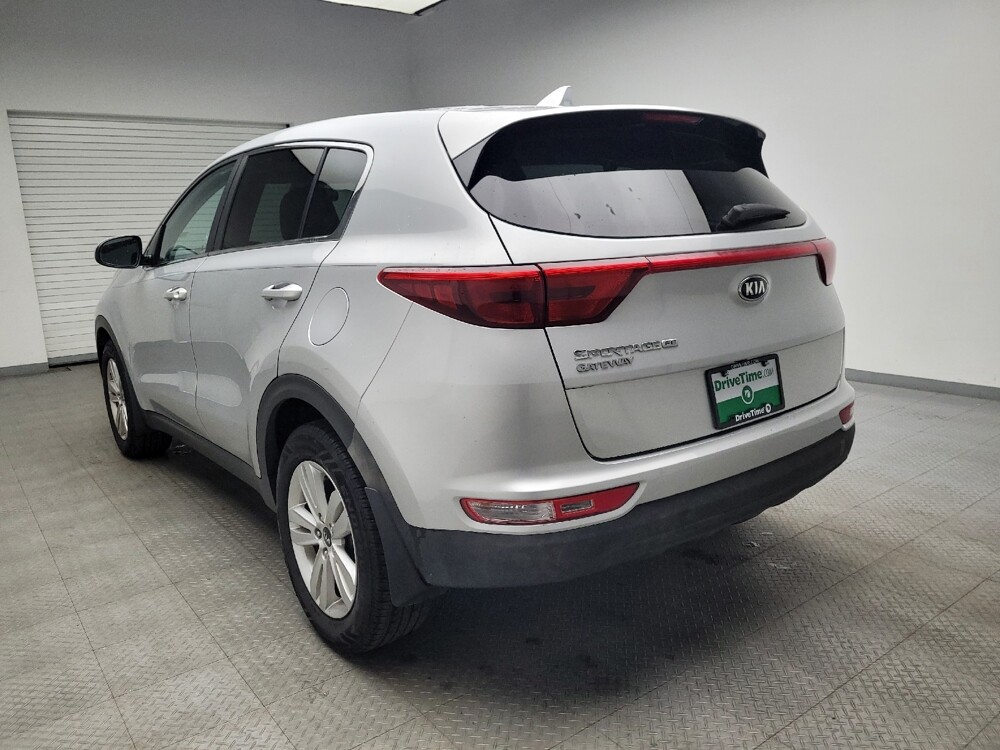 2019 Kia Sportage in Taylor, MI 48180 - 18087042 5