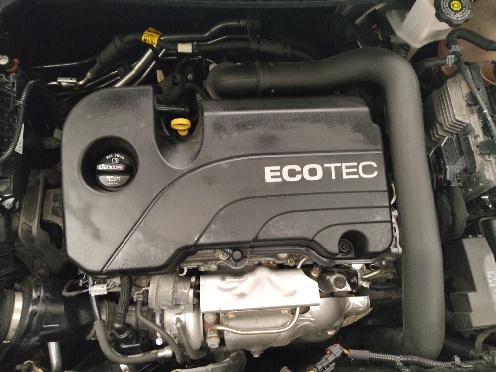 2019 Chevrolet Equinox in Taylor, MI 48180 - 18087043 30