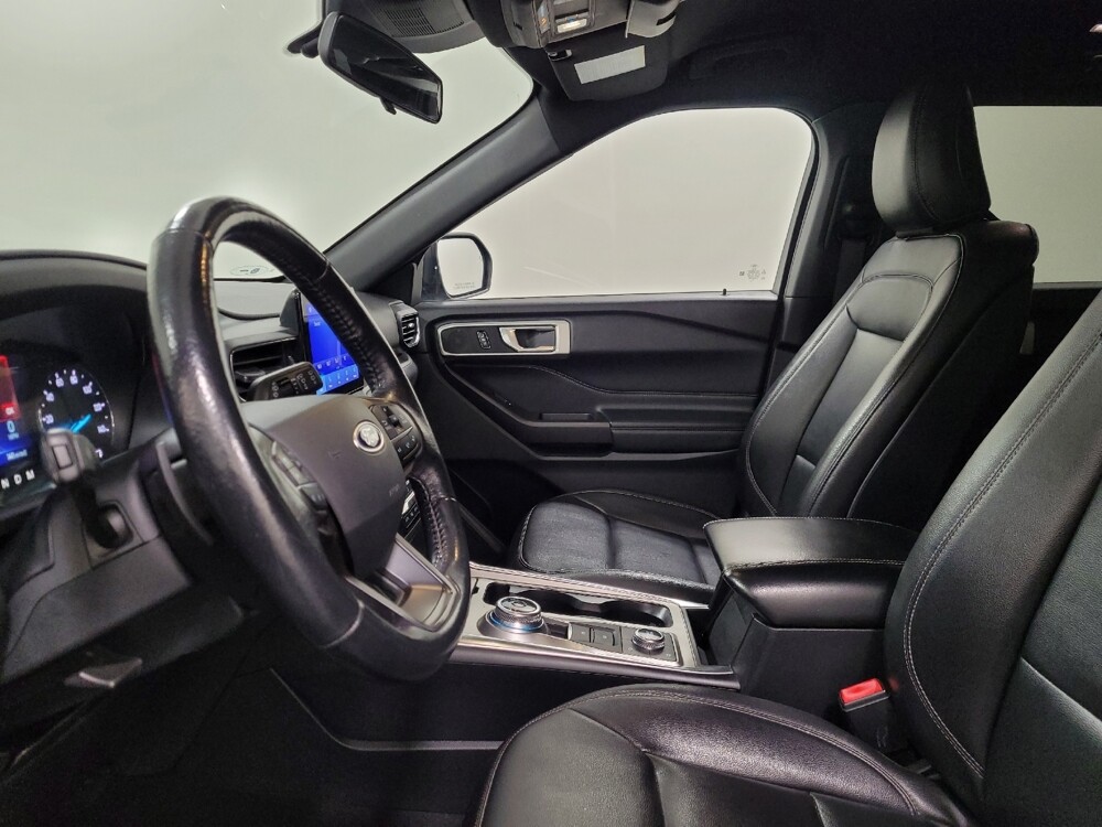 2020 Ford Explorer in Pittsburgh, PA 15237 - 18087048 17