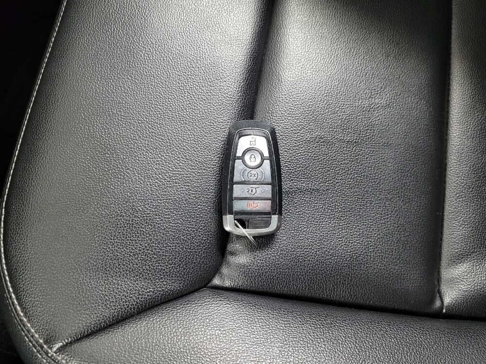 2020 Ford Explorer in Pittsburgh, PA 15237 - 18087048 32