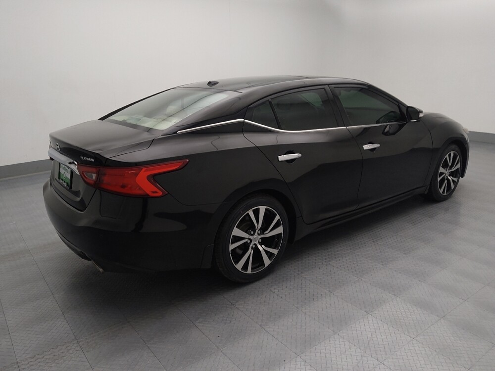 2018 Nissan Maxima in Gladstone, MO 64118 - 18087050 10
