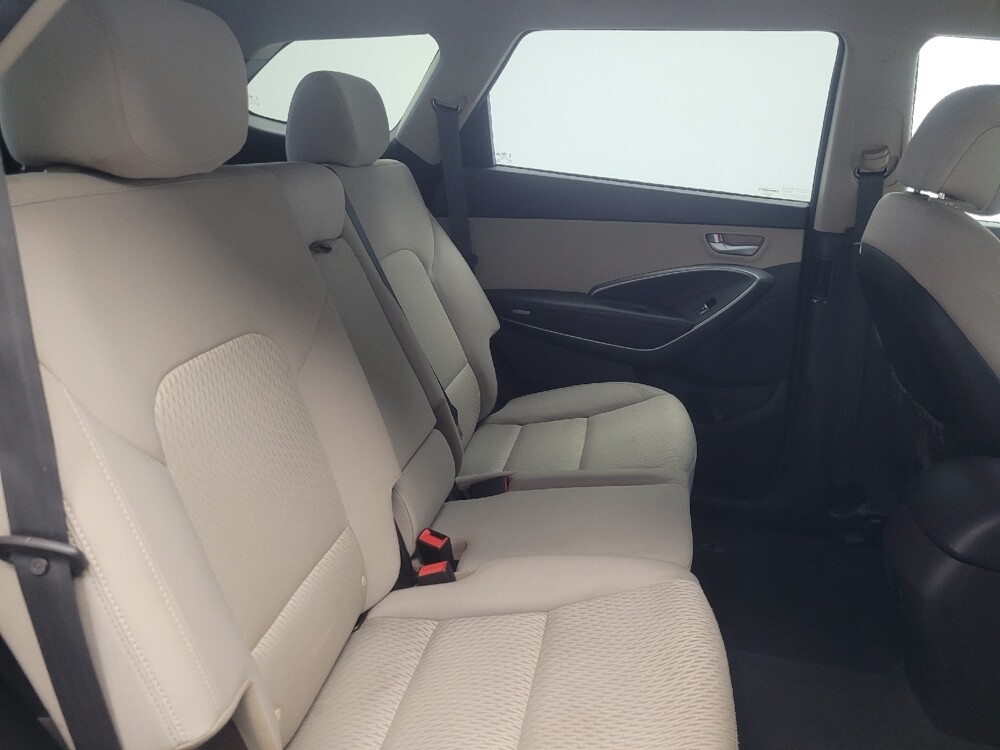 2017 Hyundai Santa Fe in Indianapolis, IN 46219 - 18087052 19