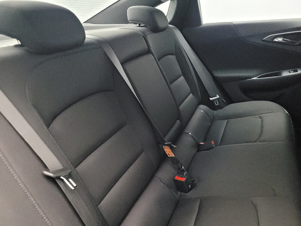 2022 Chevrolet Malibu in Orlando, FL 32808 - 18087055 19