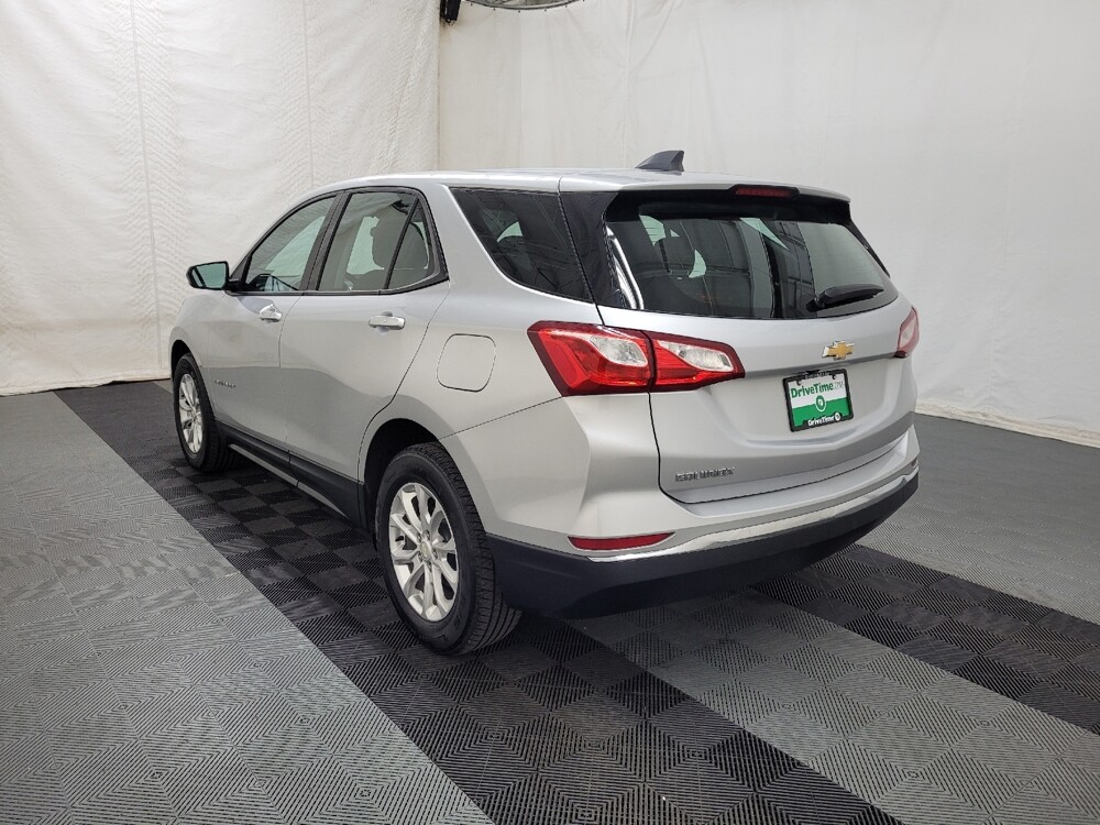 2018 Chevrolet Equinox in Pittsburgh, PA 15236 - 18087059 5