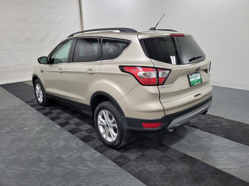 2018 Ford Escape in Pittsburgh, PA 15236 - 18087060 3