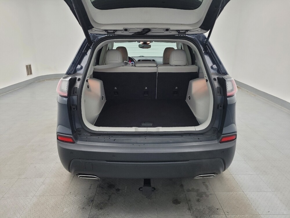 2020 Jeep Cherokee in Louisville, KY 40258 - 18087066 29