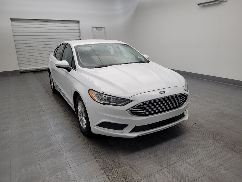 2017 Ford Fusion in Columbus, OH 43231 - 18087068 13