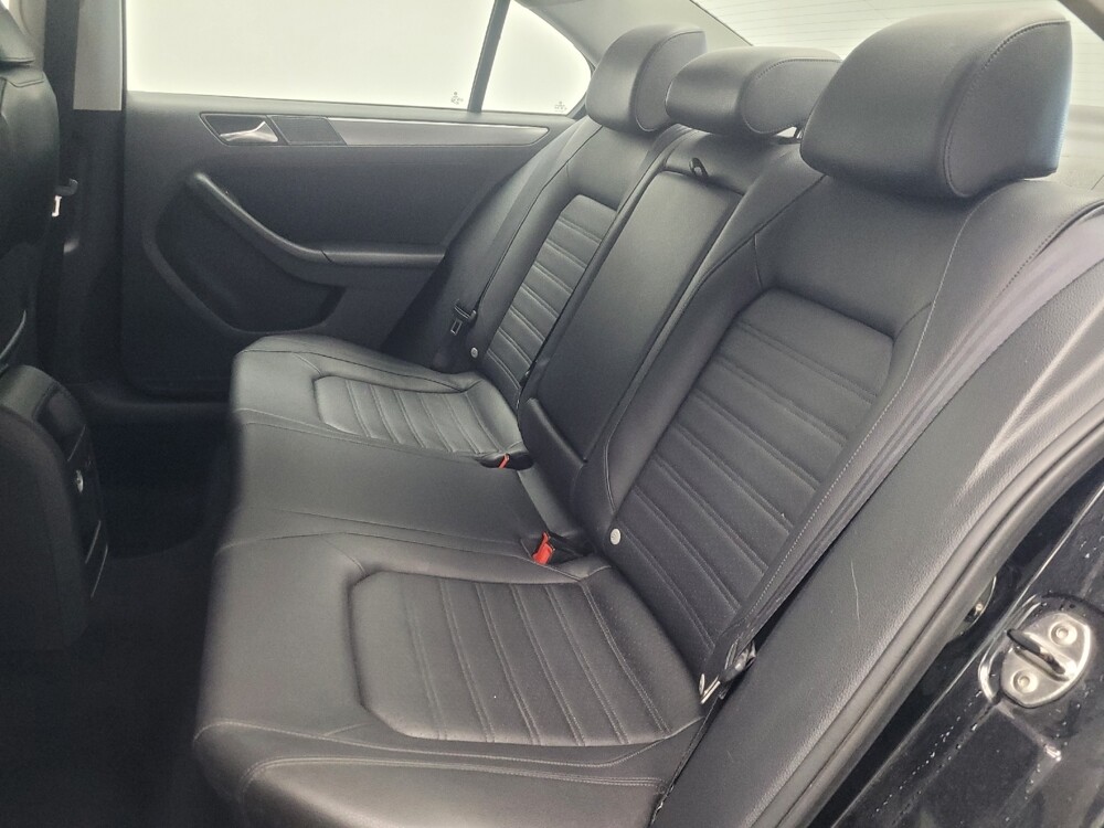 2014 Volkswagen Jetta in Highland, IN 46322 - 18087069 18