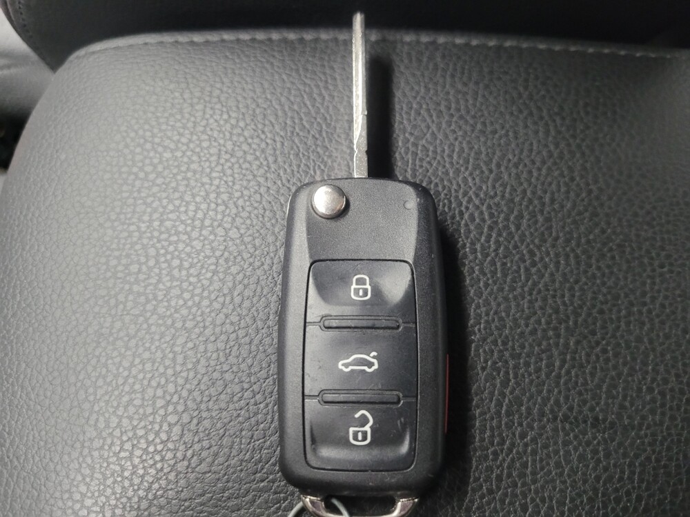 2014 Volkswagen Jetta in Highland, IN 46322 - 18087069 32