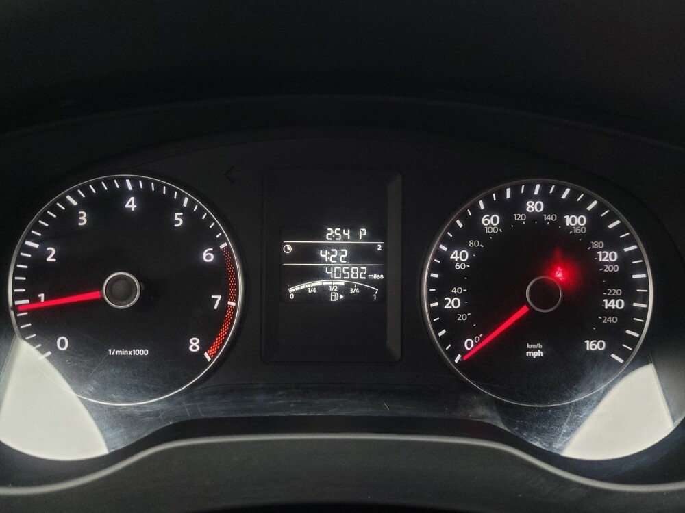 2014 Volkswagen Jetta in Highland, IN 46322 - 18087069 23