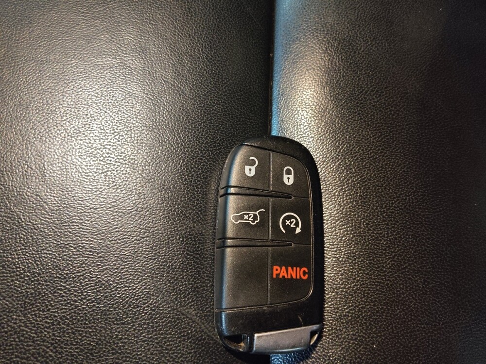 2019 Jeep Grand Cherokee in Woodbridge, VA 22191 - 18087073 32