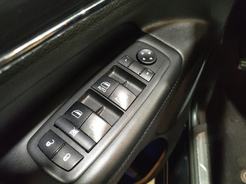 2019 Jeep Grand Cherokee in Woodbridge, VA 22191 - 18087073 27