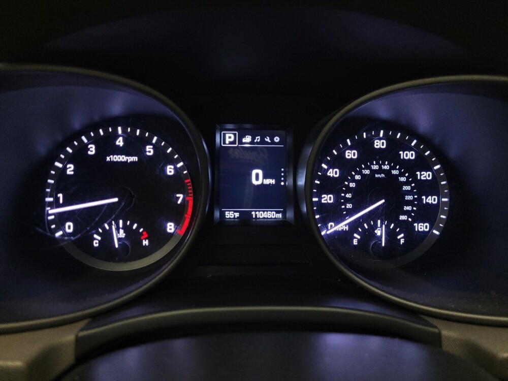 2017 Hyundai Santa Fe in Glendale, AZ 85301 - 18087074 23