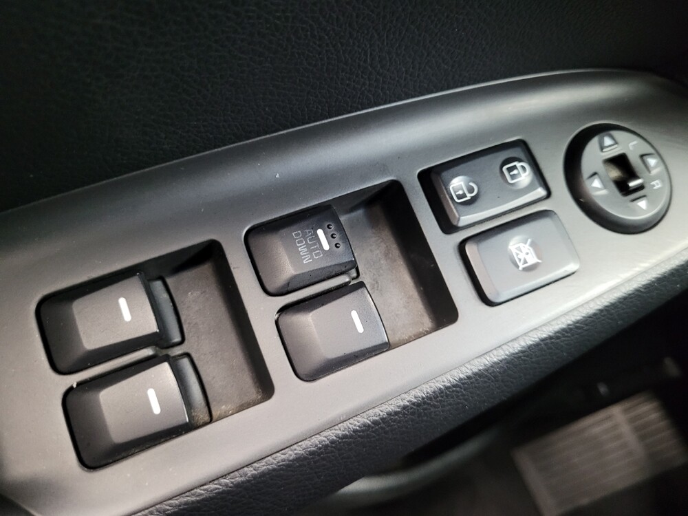 2017 Kia Forte in Las Vegas, NV 89102 - 18087077 27