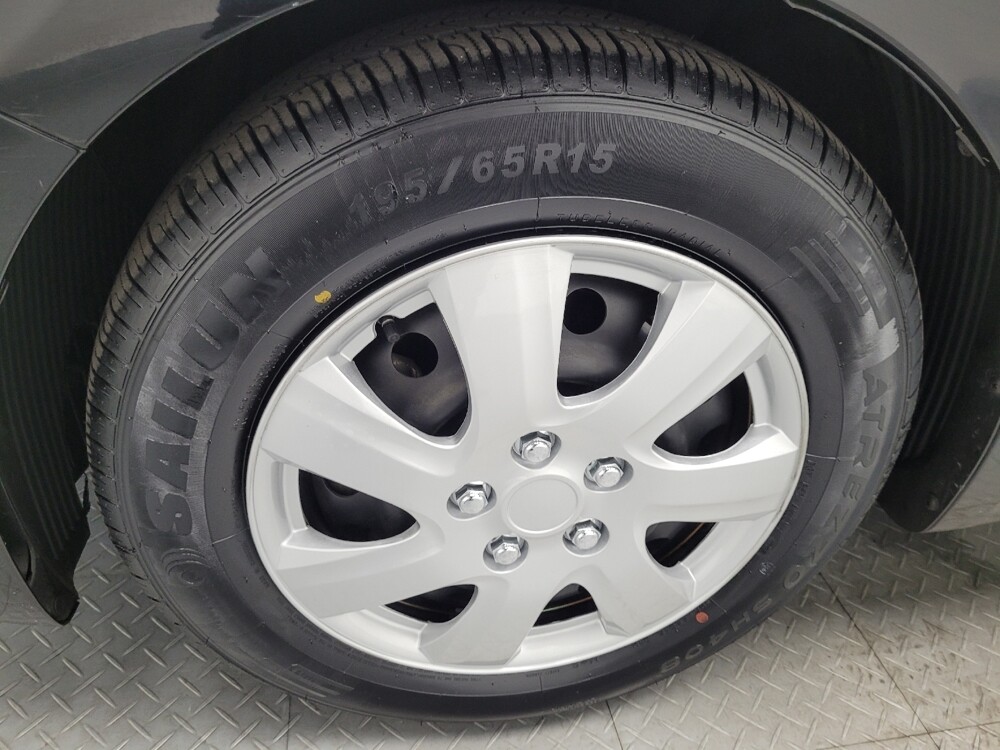 2017 Kia Forte in Las Vegas, NV 89102 - 18087077 31