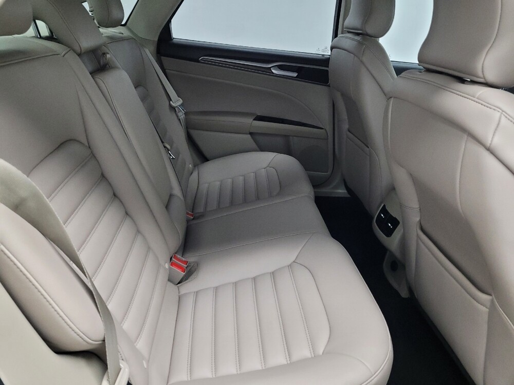 2019 Ford Fusion in Las Vegas, NV 89102 - 18087078 19