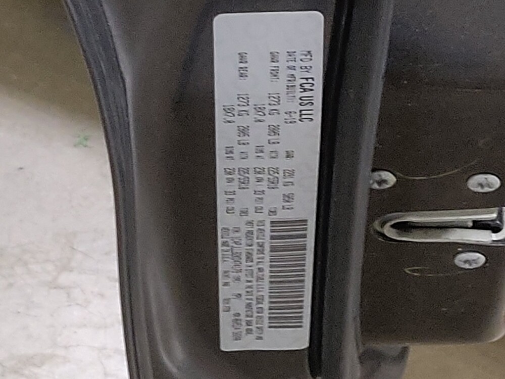 2019 Jeep Cherokee in Fort Worth, TX 76116 - 18087079 33