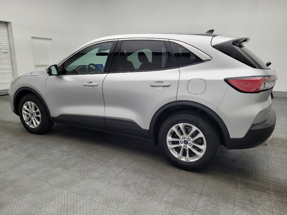 2020 Ford Escape in Charleston, SC 29414 - 18087085 3