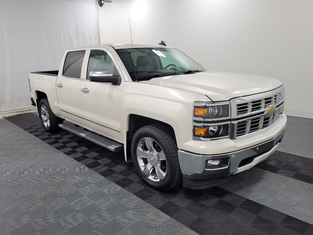 2015 Chevrolet Silverado 1500 in Pittsburgh, PA 15237 - 18087087 11