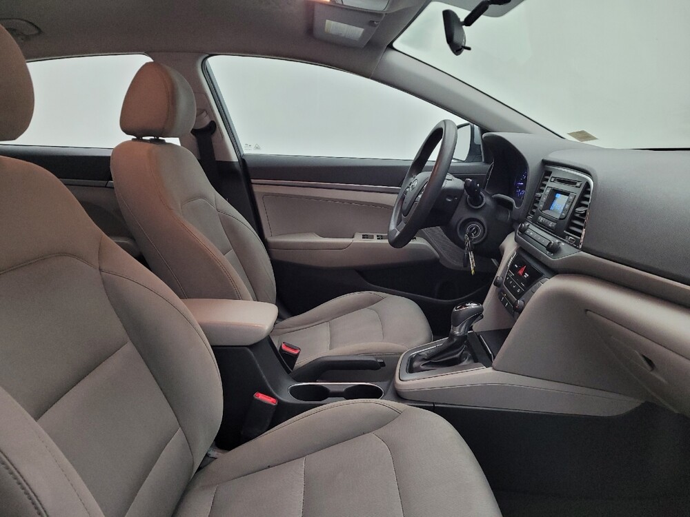 2017 Hyundai Elantra in Columbus, OH 43228 - 18087100 21