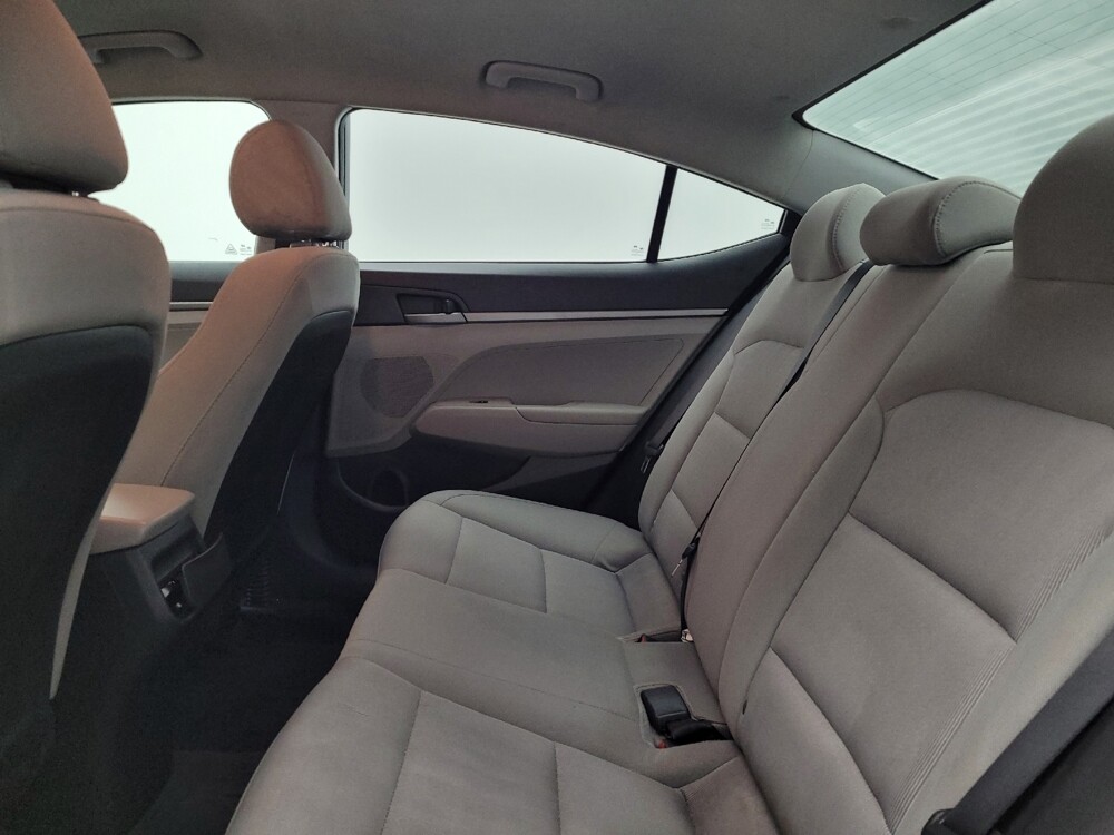 2017 Hyundai Elantra in Columbus, OH 43228 - 18087100 18