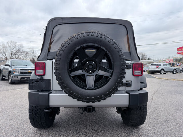 2017 Jeep Wrangler in Baltimore, MD 21225 - 18087108 6