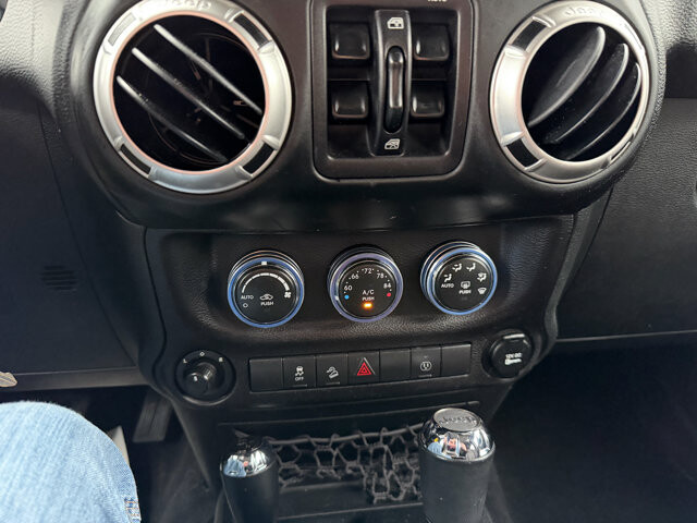 2017 Jeep Wrangler in Baltimore, MD 21225 - 18087108 38