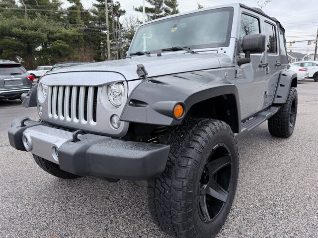 2017 Jeep Wrangler in Baltimore, MD 21225 - 18087108 8