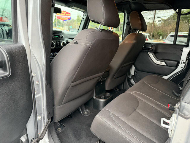 2017 Jeep Wrangler in Baltimore, MD 21225 - 18087108 25