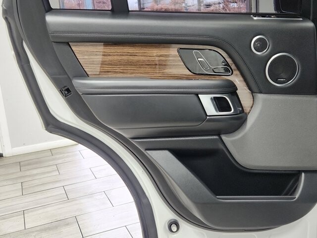 2019 Land Rover Range Rover in Cinnaminson, NJ 08077 - 18087115 12