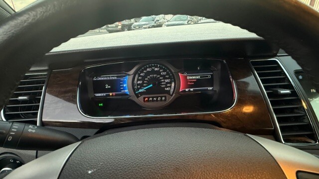 2016 Ford Taurus in Dallas, TX 75228 - 18087120 13