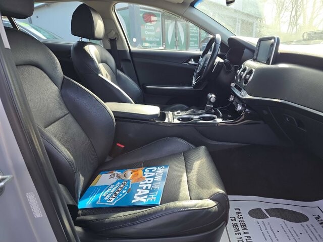 2018 Kia Stinger in Knoxville, TN 37912 - 18087122 12