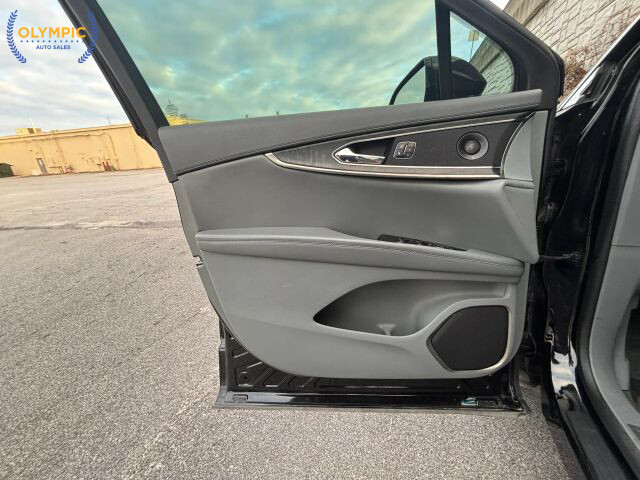 2019 Lincoln Nautilus in Decatur, GA 30032 - 18087127 43