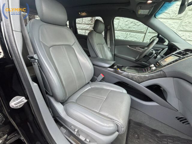 2019 Lincoln Nautilus in Decatur, GA 30032 - 18087127 39